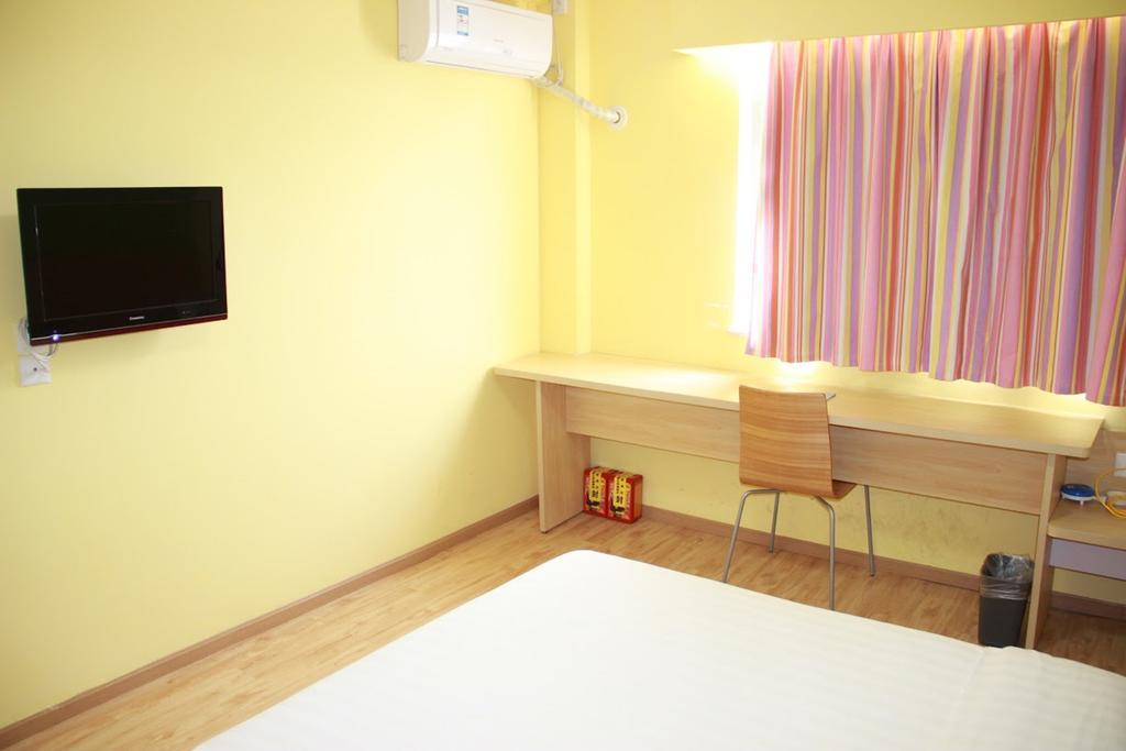 7Days Inn Dalian Heishijiao Software Park 외부 사진
